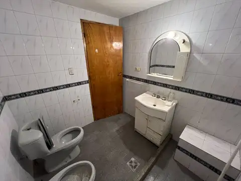 Casa+ local comercial sobre calle j.a. maza, maipú