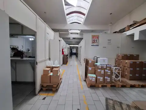 Depósito en  VILLA MARTELLI 375 METROS