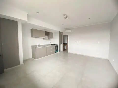 Departamento en Alquiler en General Pico, $ 550.000