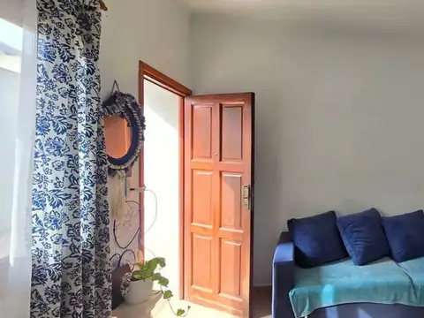 Casa en Alquiler en Ezpeleta Oeste, $ 850.000