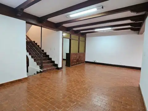 Casa en Alquiler en Zona Centro, USD 2.000