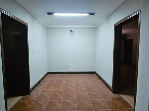 CASA EN ALQUILER COMERCIAL 440M2