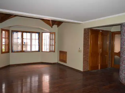 Casa en Venta en Sexta Sección, USD 199.000