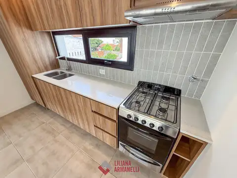 Casa 2 ambientes con 2 baños