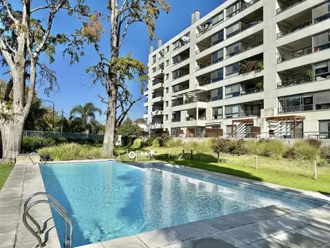 Departamento de 2 ambientes en alquiler con cochera doble, balcón, parrilla y vista al Río Luján.