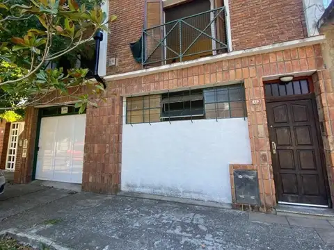 CASA EN VENTA 4 DORMITORIOS APTA CREDITO