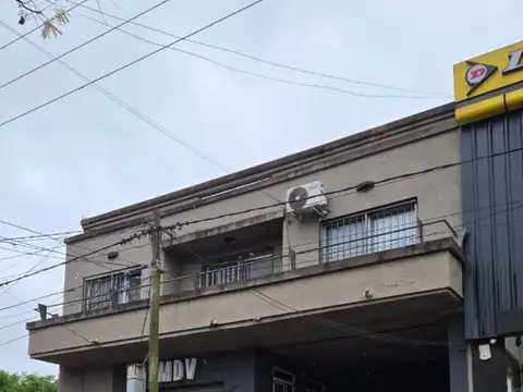 Av. Presidente Peron 100