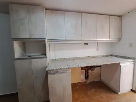 Departamento 4 ambientes con 1 baño