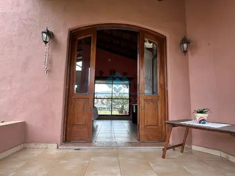 Casa en Venta en Colonia Caroya, USD 135.000