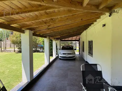 Casa 3 ambientes con 2 baños