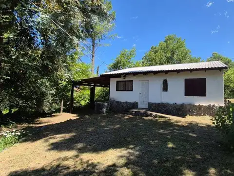 Casa 3 ambientes con 1 baño