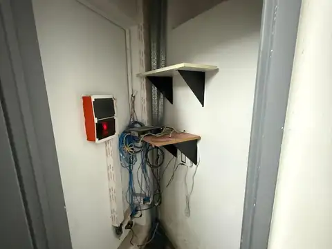 Local en Venta 40 años