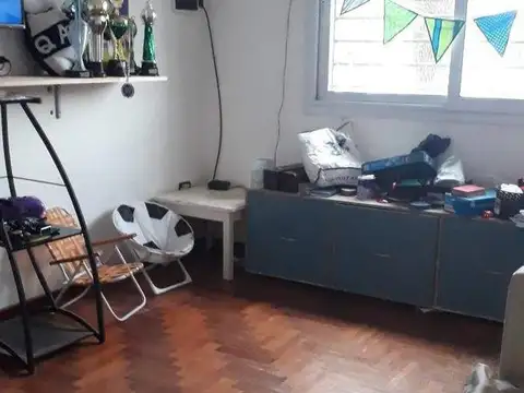 Casa 5 ambientes con 4 baños