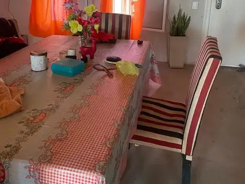 Casa en venta Malvinas 2215 La Reja