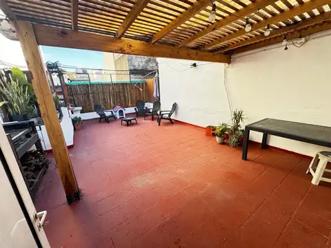 PH EN VENTA 3 AMB MUY AMPLIO LINDO LUMINOSO  PARRILLA TERRAZA Y  SIN EXPENSAS