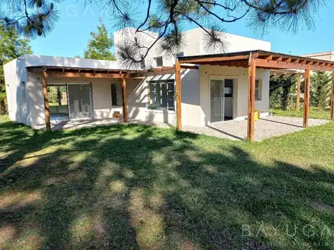 Alquiler - Casa en Barrio Marinas del Pilar