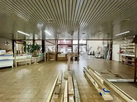 Galpon en Venta en Tolosa, USD 2.700.000