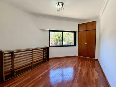 Departamento 4 ambientes con 3 baños