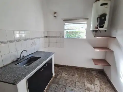 Depto Tipo Casa en Alquiler al Este