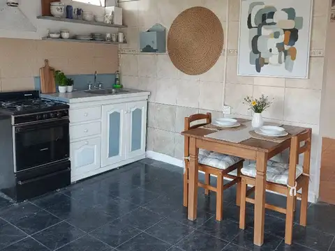 Depto Tipo Casa en Alquiler de 1 dormitorio