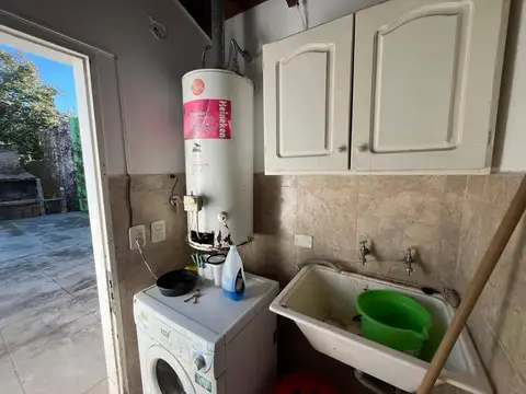 Casa en venta c/ cochera en Belén de Escobar