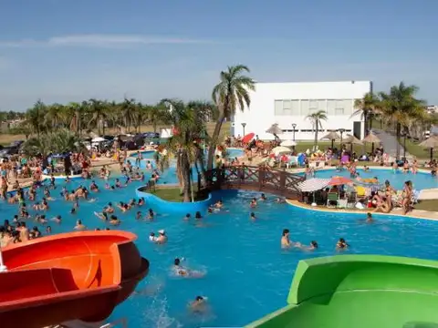 Terreno en Venta 30  mts Fondo