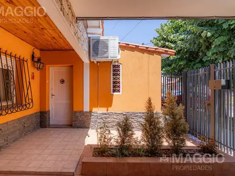 VENTA CASA EN VILLA LUZURIAGA