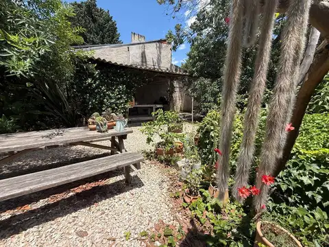 Gral Tomas Guido  Escobar al 200