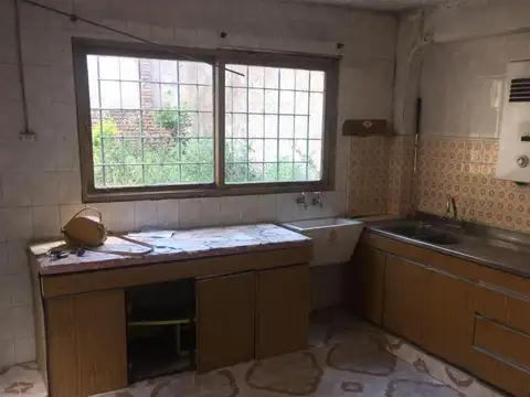 Casa en Venta en Parque Avellaneda, USD 130.000