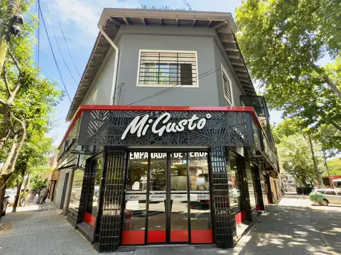 VENTA LOCAL EN ESQUINA – 136 m² – TOTALMENTE REMODELADO