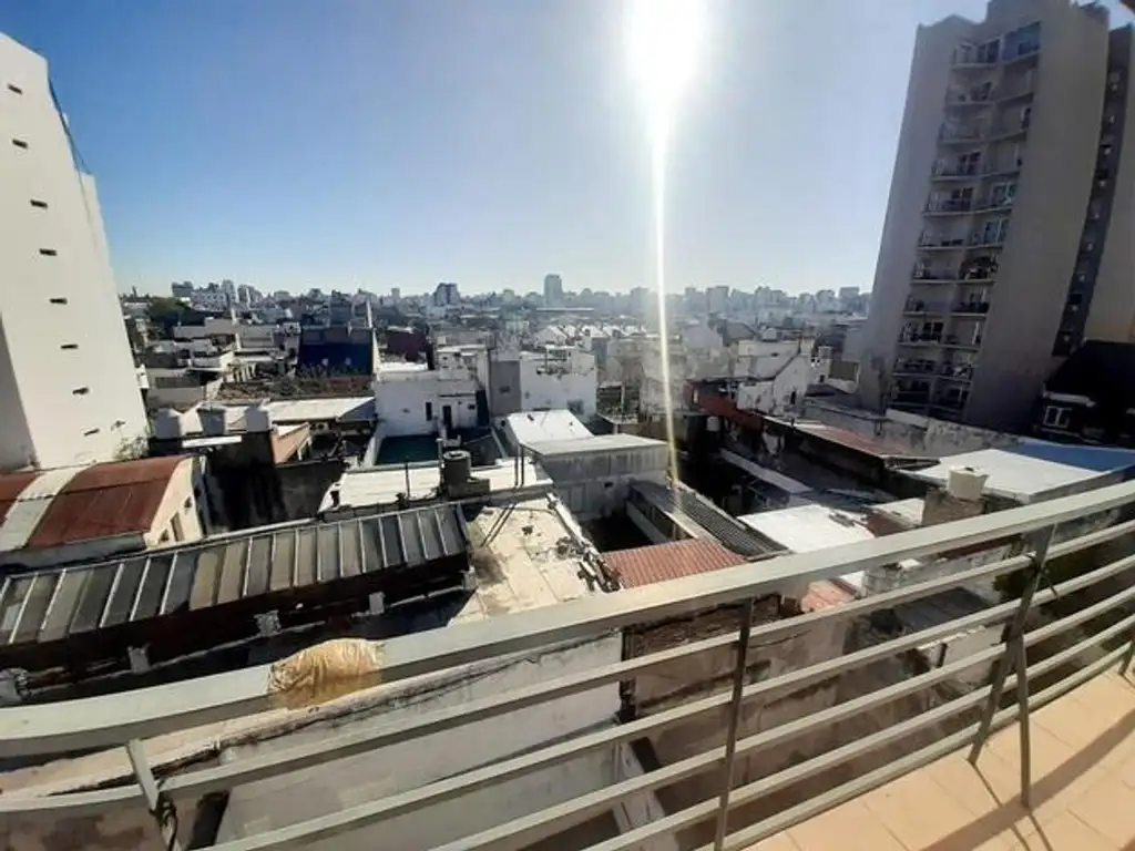 Pereyra 1500, Piso 5