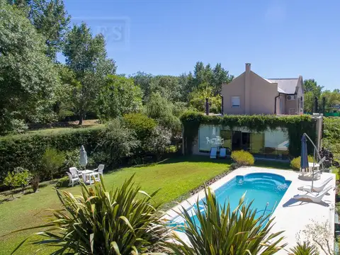 Casa en Alquiler en Palmers Cottage, USD 1.500