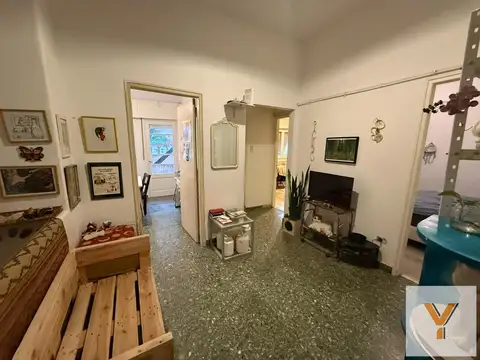 Depto Tipo Casa en Venta 90 años