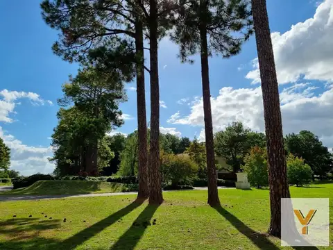 Terreno en Venta en Los Pinares Country Club, USD 50.000