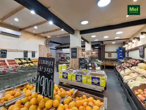 Excelente local sobre terreno propio sobre avenida comercial