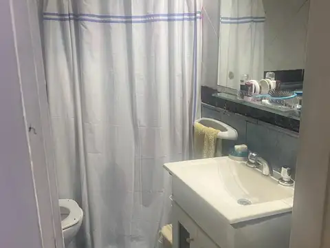Depto Tipo Casa 2 ambientes con 1 baño