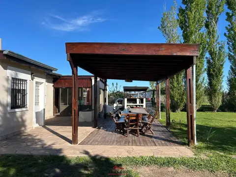 Venta · Casa 3 ambientes · Autosustentable  ·  Molino Blanco 100