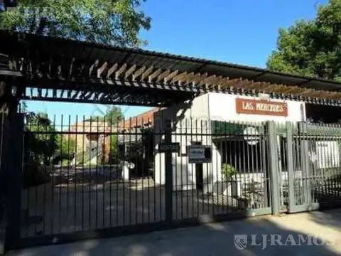 Departamento en Las Mercedes al frente, calle los frutales MB