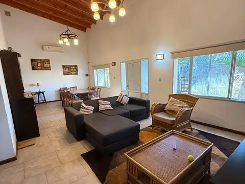 Casa en Venta en Oliveros, USD 135.000