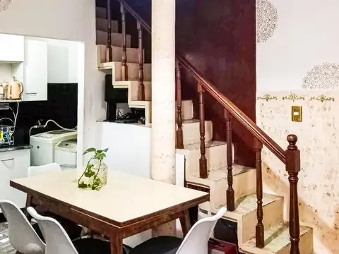 Depto Tipo Casa en Venta 70 años