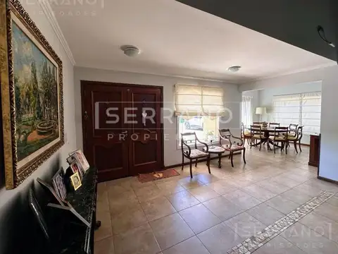 MJR. Venta Casa 4 ambientes con piscina en La Delfina, Pilar