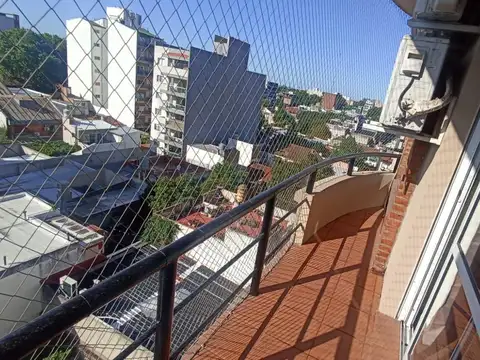 DEPARTAMENTO 3 AMBIENTES AL CONTRAFRENTE