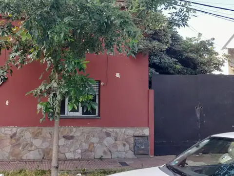 Casa en  alquiler con garage , zona norte, La florida