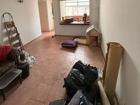 Departamento en Venta en Vicente Lopez Vias / Maipu, USD 106.000