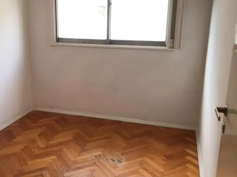 Departamento en Alquiler en Flores, $ 950.000