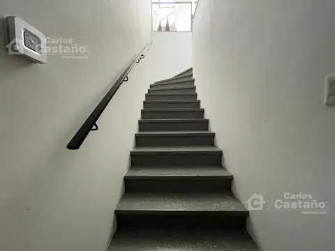 Excelente casa 5amb Pileta Terraza B. Parque Martelli