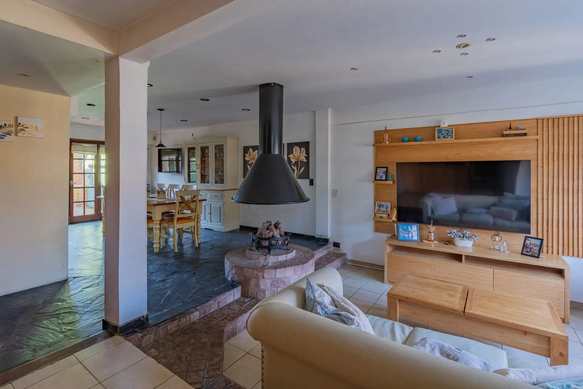 VENTA Casa 4amb c/Garage Doble y Parque | Colinas