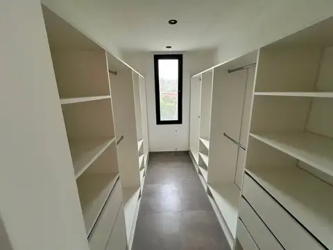 VENTA CASA HARAS DEL SUR 3 A ESTRENAR C/ PILETA 
