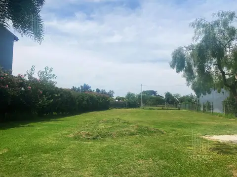 Terreno en San Ramiro Pilar del Este