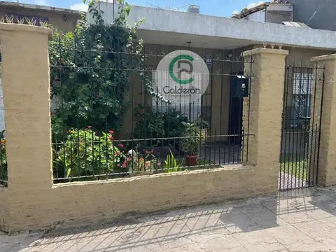 Casa en Venta  Localidad  Merlo